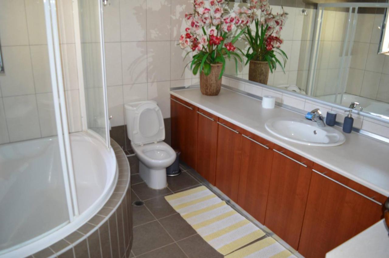 Villa Avatos - Near To The Port Of Rafina And The Airport Of Athens Agios Spyridon  외부 사진