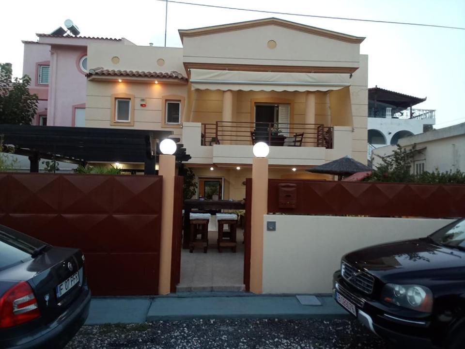 Villa Avatos - Near To The Port Of Rafina And The Airport Of Athens Agios Spyridon  외부 사진